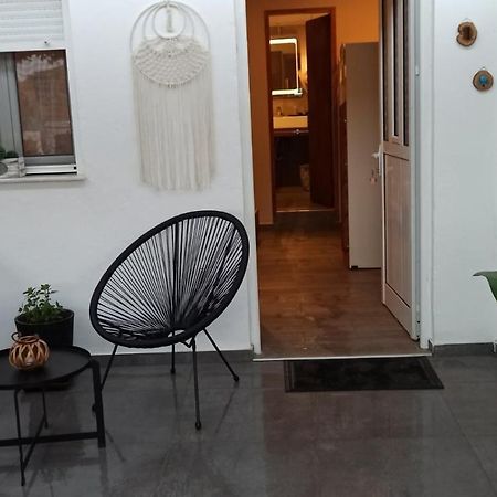 Achlia Beach Apartments 3 เอียราเปตรา ภายนอก รูปภาพ